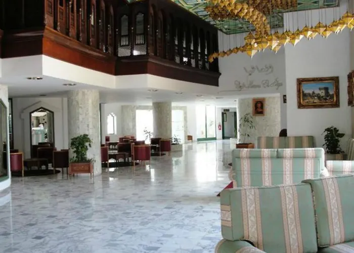 Hotel with Tennis: Hannibal Palace